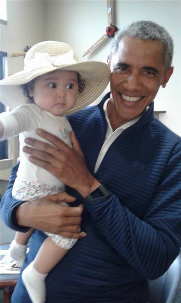 mother and baby met Obama2.jpg