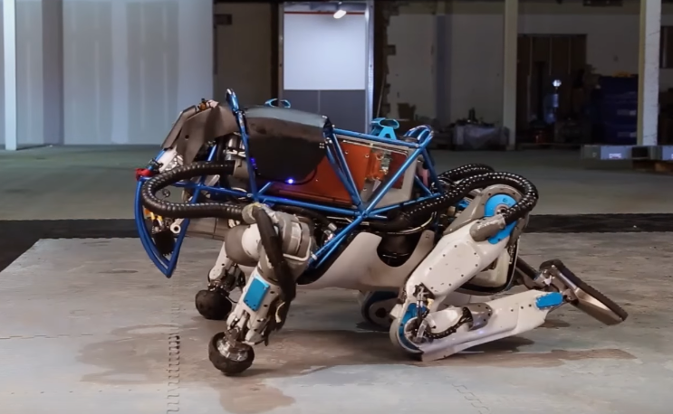 robot 4.png